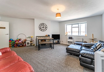 2 bedroom property to rent - Ashfield Parade, London, N14 - Property View 1