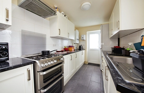 1 bedroom apartment to rent - Mortlake Road, Ilford, IG1