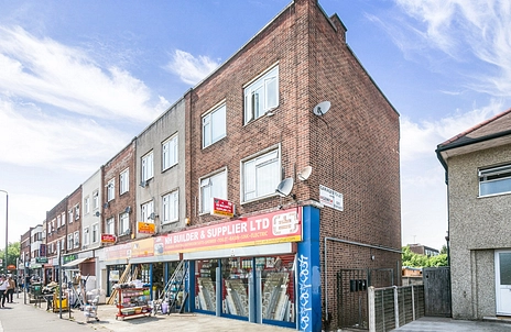 1 bedroom apartment to rent - Eastern Avenue, IG2