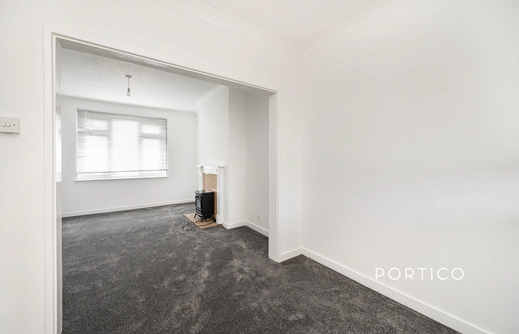 1 bedroom apartment to rent - Eastern Avenue, IG2