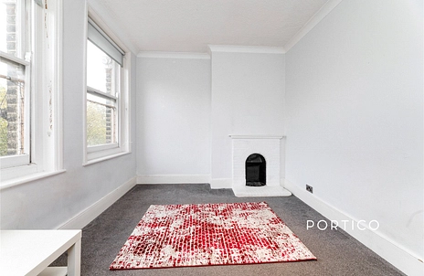 1 bedroom apartment to rent - Cann Hall Road, London, E11