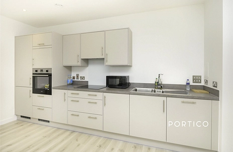 1 bedroom apartment to rent - Holcombe Mansions, 3 Mulberry Circus, Barking, IG11 - Property View 3