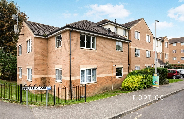 2 bedroom apartment to rent - Friars Close, Ilford, IG1