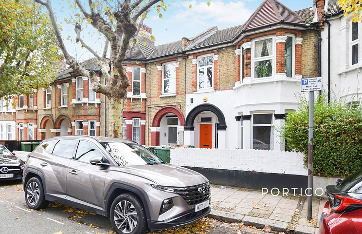 maisonette to rent - Claude Road, London, E13