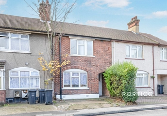 3 bedroom house to rent - Ley Street, Ilford, IG1 - Property View 1