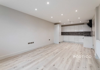 1 bedroom apartment to rent - George Lane, London, E18 - Property View 1