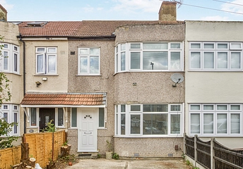 3 bedroom house to rent - Stanley Avenue, Dagenham, RM8 - Property View 1