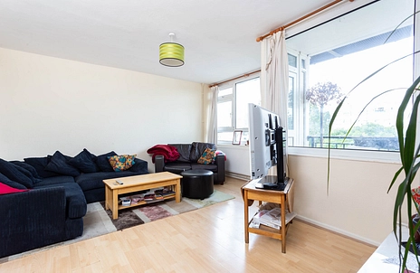 2 bedroom apartment to rent - Pollard Street, London, E2