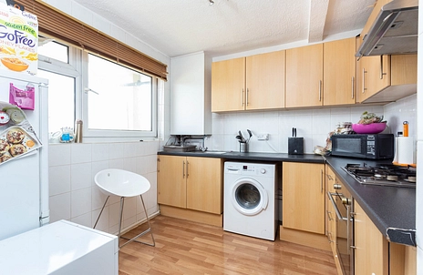 2 bedroom apartment to rent - Pollard Street, London, E2