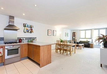 3 bedroom apartment to rent - Eden Grove, London, N7 - Property View 1