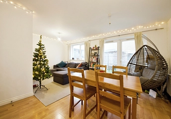 3 bedroom apartment to rent - Cottrill Gardens, Marcon Place, London, E8 - Property View 1