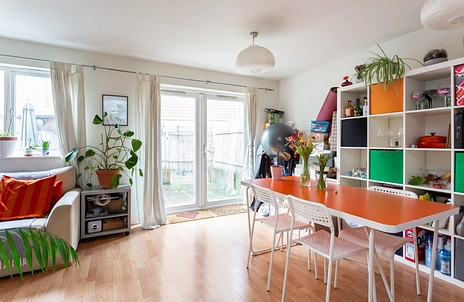 3 bedroom apartment to rent - Cottrill Gardens, Marcon Place, London, E8 - Property View 2