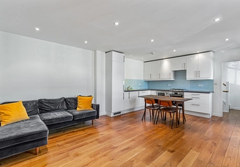 2 bedroom apartment to rent - Vivian Road, London, E3 - Property View 1
