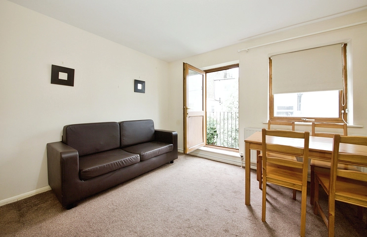 2 bedroom apartment to rent - Cowley Court, West Street, London, E11 - Property View 1