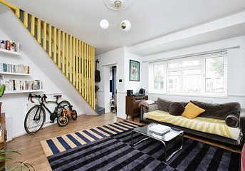 2 bedroom house to rent - Gordon Road, London, E15 - Property View 1