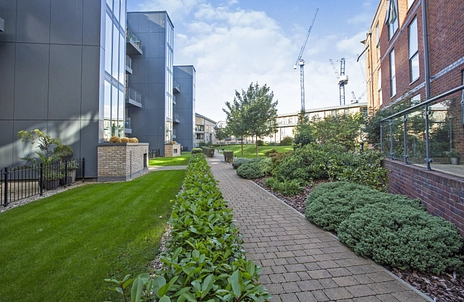 3 bedroom apartment to rent - Rookery Court, 80 Ruckholt Road, E10 - Property View 3