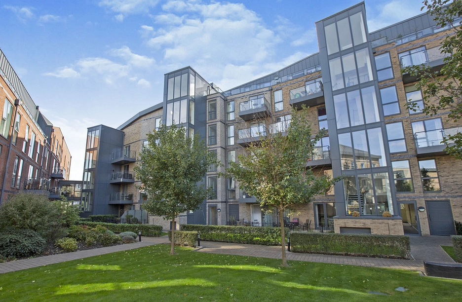 3 bedroom apartment to rent - Rookery Court, 80 Ruckholt Road, E10 - Property View 1