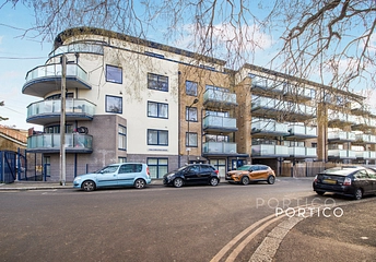 3 bedroom apartment to rent - Paul Shekleton House, 40 Trinity Close, London, E11 - Property View 1