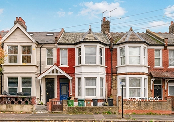 1 bedroom apartment to rent - Leigh Road, Leyton, London, E10