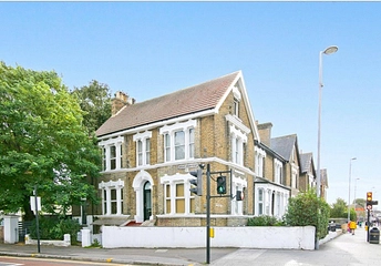 2 bedroom apartment to rent - High Road Leyton, Leyton, London, E10 - Property View 1