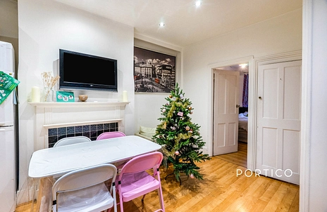 3 bedroom apartment to rent - High Road Leyton, London, E10 - Property View 3