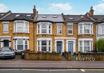 4 bedroom house to rent - Grove Green Road, London, E11 - Property View 1
