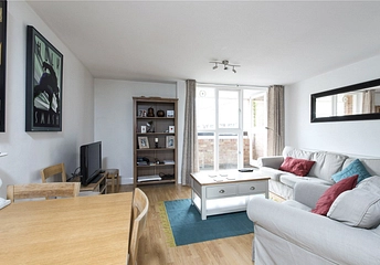 3 bedroom duplex to rent - Granfield Street, London, SW11 - Property View 1