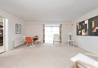 2 bedroom apartment to rent - Thorney Crescent, London, SW11 - Property View 1