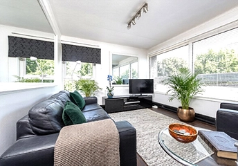 2 bedroom house to rent - Battersea Church Road, London, SW11 - Property View 1