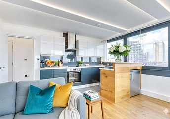 3 bedroom apartment to rent - Wye Street, London, SW11 - Property View 1