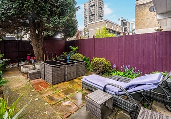 3 bedroom apartment to rent - Clevedon Court, Bolingbroke Walk, London, SW11 - Property View 1