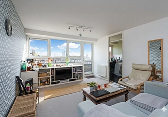 2 bedroom apartment to rent - Goulden House, Bullen Street, London, SW11 - Property View 1