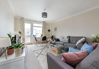 2 bedroom apartment to rent - Battersea High Street, London, SW11 - Property View 1