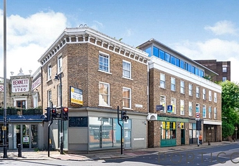 apartment to rent - Battersea Church Road, London, SW11