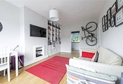 1 bedroom apartment to rent - Gowrie Road, London, SW11 - Property View 4