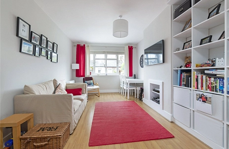1 bedroom apartment to rent - Gowrie Road, London, SW11