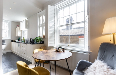 2 bedroom apartment to rent - Cyril Mansions, Prince of Wales Drive, London, SW11 - Property View 2