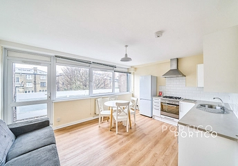 4 bedroom apartment to rent - Portland Grove, London, SW8 - Property View 1