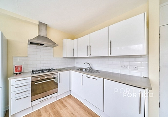 4 bedroom apartment to rent - Portland Grove, London, SW8 - Property View 1