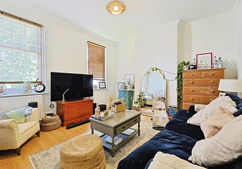 3 bedroom apartment to rent - Swaby Road, London, SW18 - Property View 1