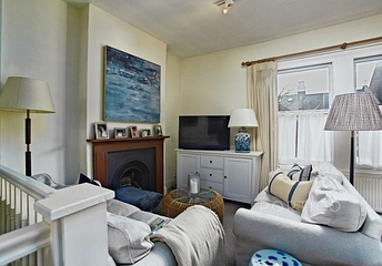 2 bedroom apartment to rent - Barmouth Road, London, SW18 - Property View 1