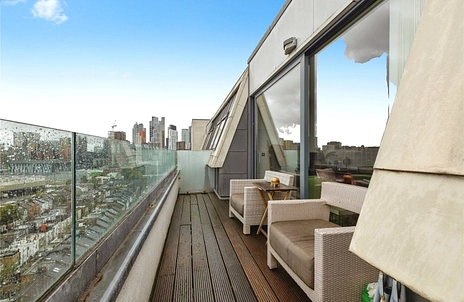 2 bedroom apartment to rent - Cornell Square, London, SW8