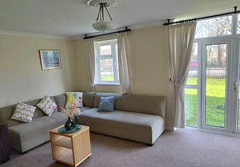 3 bedroom property to rent - Spencer Park, SW18 - Property View 1