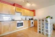 2 bedroom apartment to rent - Inverness Mews, Galleons Point, London, E16 - Property View 2