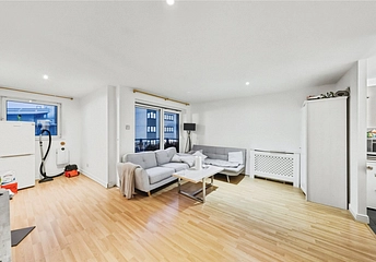 1 bedroom apartment to rent - Fishguard Way, London, E16