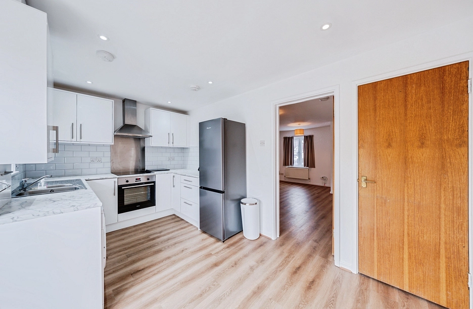 2 bedroom house to rent - Peridot Street, London, E6