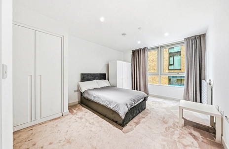 1 bedroom apartment to rent - Corsair House, 5 Starboard Way, London, E16 - Property View 2