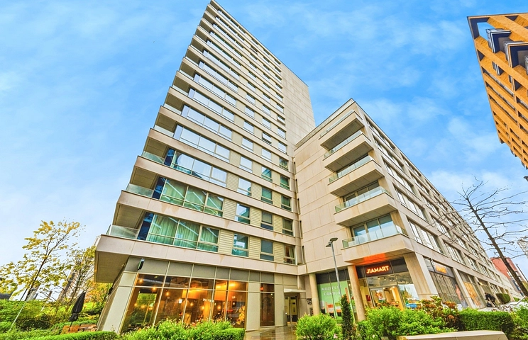 1 bedroom apartment to rent - Corsair House, 5 Starboard Way, London, E16 - Property View 1