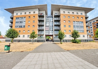1 bedroom apartment to rent - Lowestoft Mews, London, E16 - Property View 1