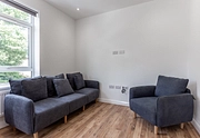 2 bedroom apartment to rent - Kings Parade, Askew Road, London, W12 - Property View 2